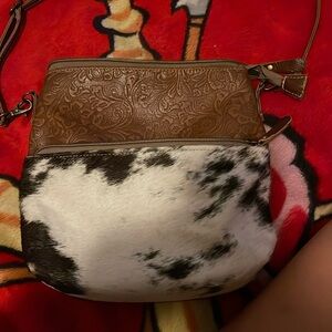 This is a Myra purse. Very good quality.